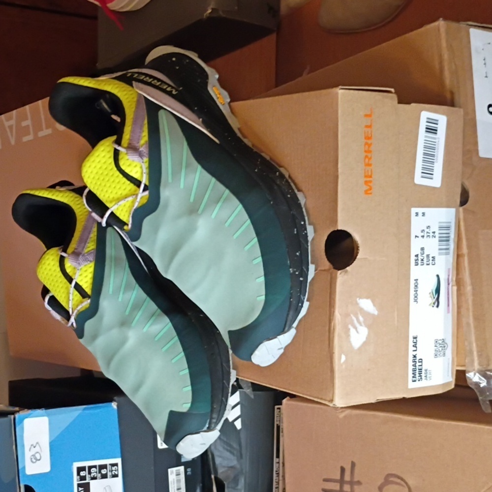 Merrell Embark Lace Shield In Jade Color - Picture 2 of 5